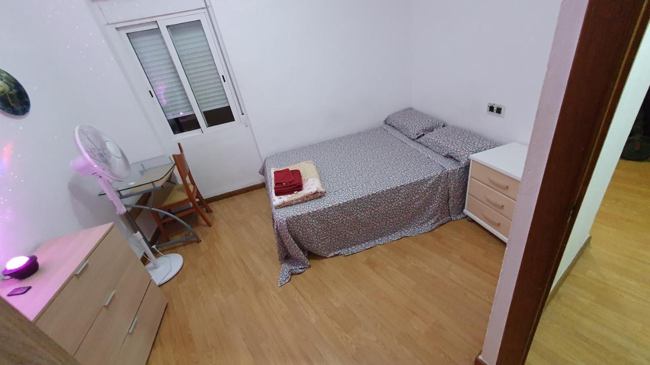 Beautiful Appartamento Valenza Esterno foto